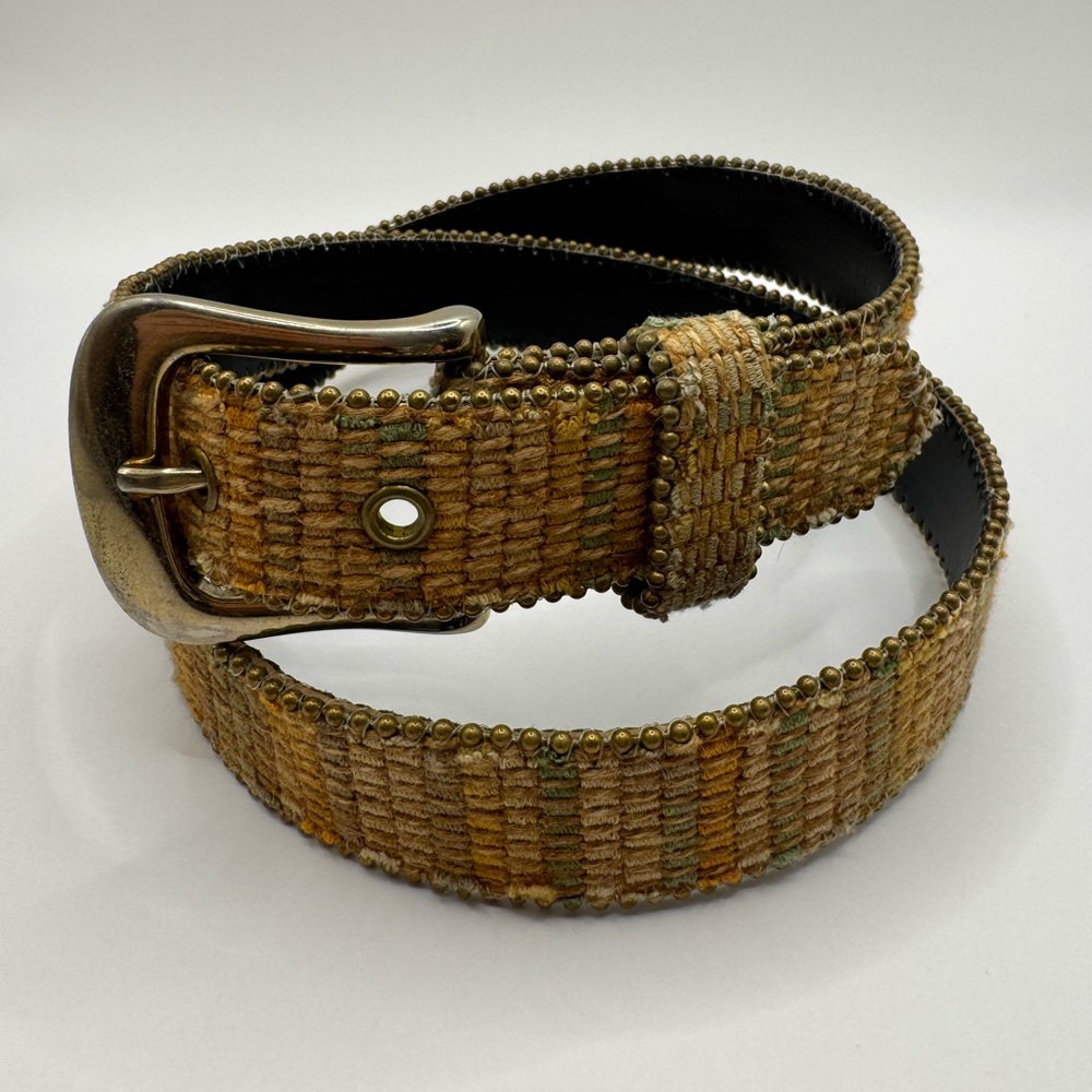 Vintage Belt Multi-colored Woven Pattern & Gold Metallic Beaded Edging - Small - Picture 2 of 6